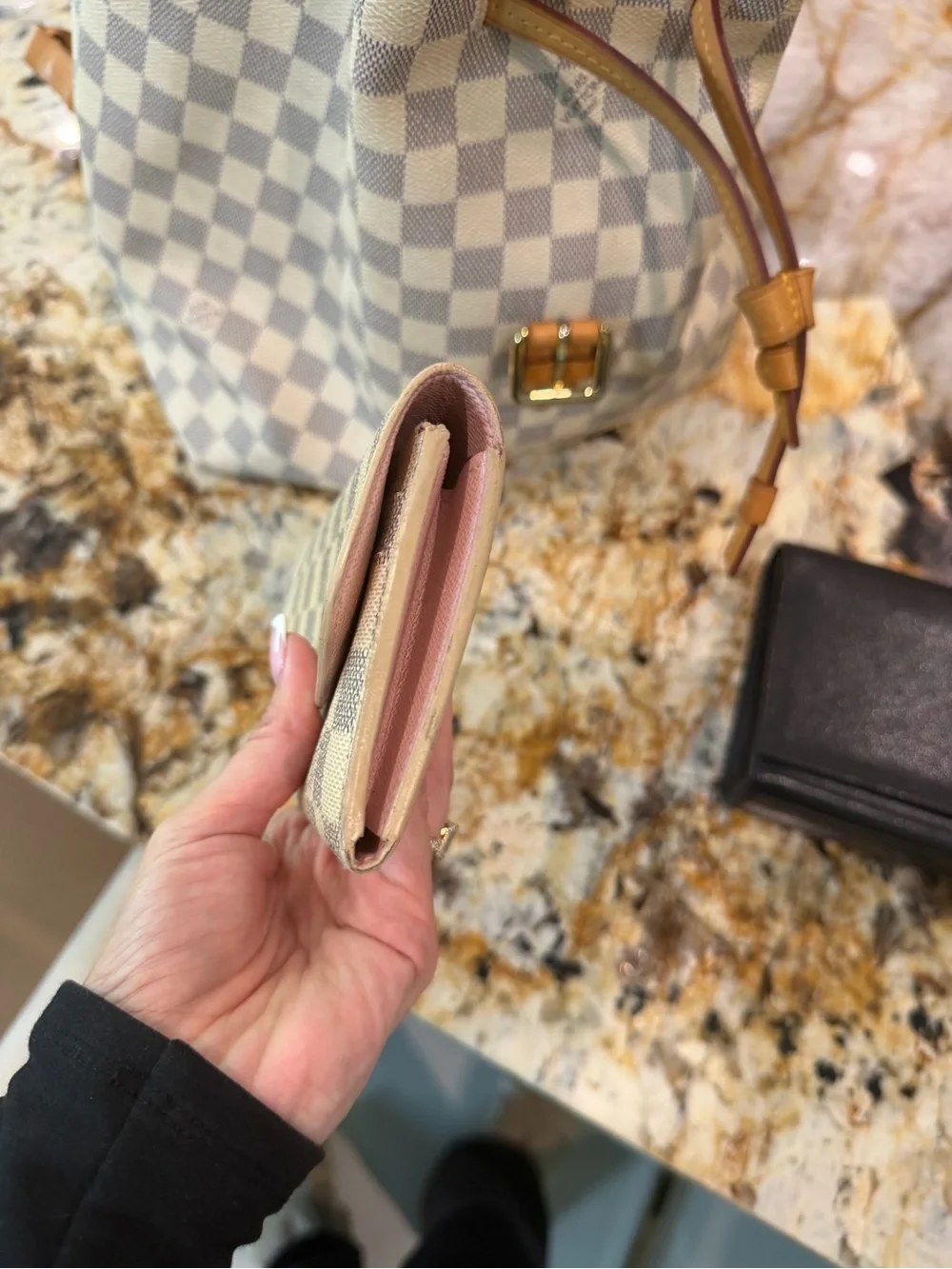 Louis Vuitton Damier Azur Long Wallet in Cream, Light Gray & Pink - Picture 5 of 6